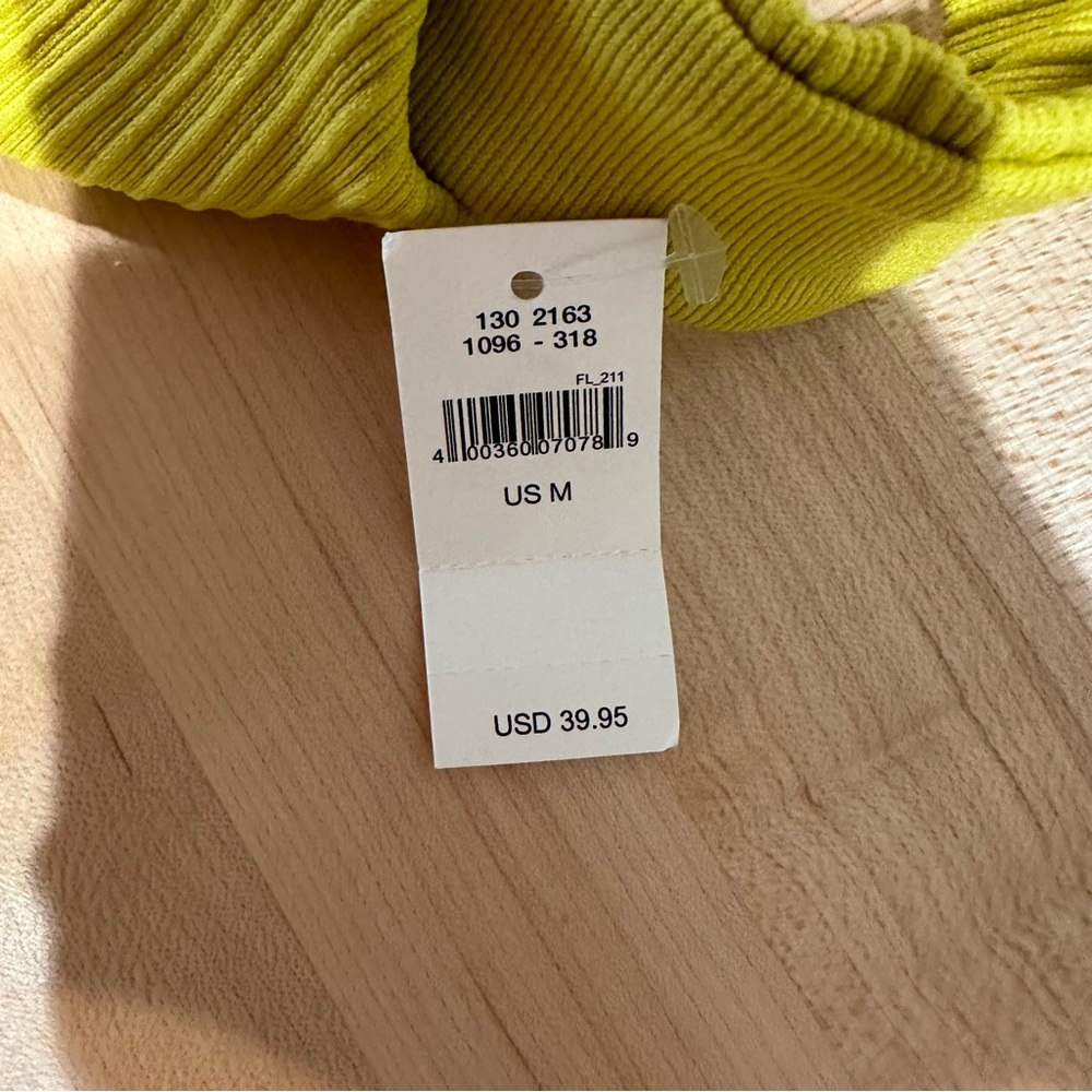 NWT Offline by Aerie Zipper Cropped Top Neon Green Yellow Size Medium - Picture 4 of 5